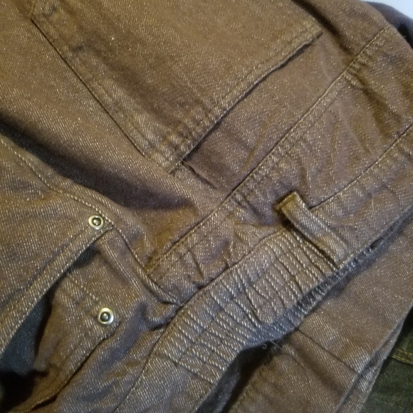 Jeans - Picture 1 of 3